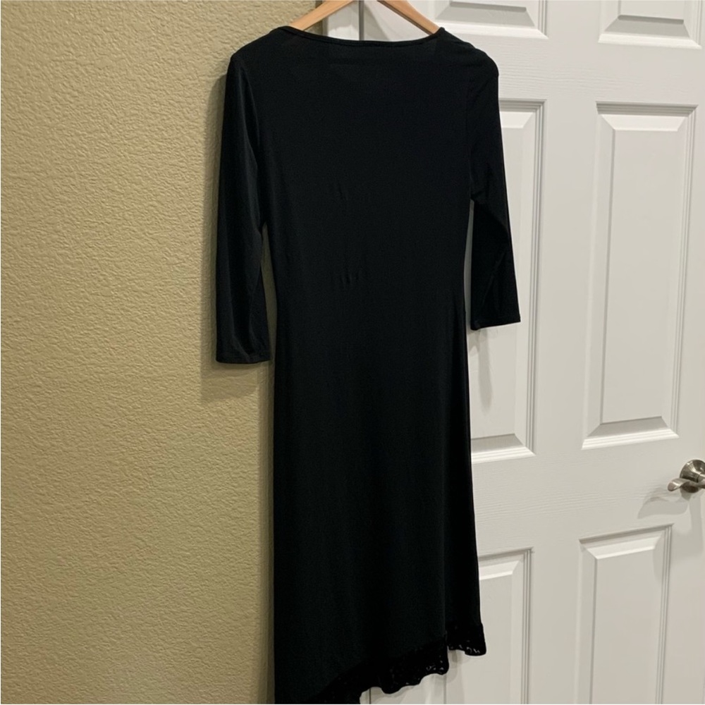 Elegant Black Runway Dress size 8 - Picture 3 of 6